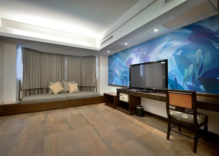Отель The Grand Sathorn
