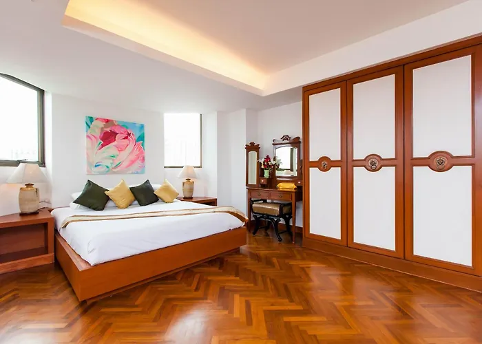 The Grand Sathorn 4*