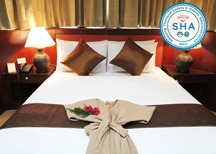 Отель The Grand Sathorn