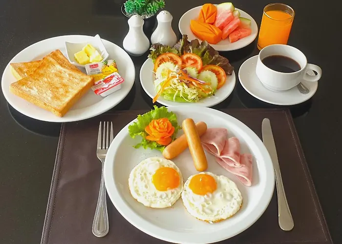 Отель The Grand Sathorn 4*