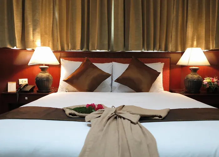 The Grand Sathorn 4*