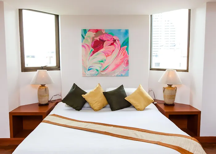 The Grand Sathorn 4* Бангкок