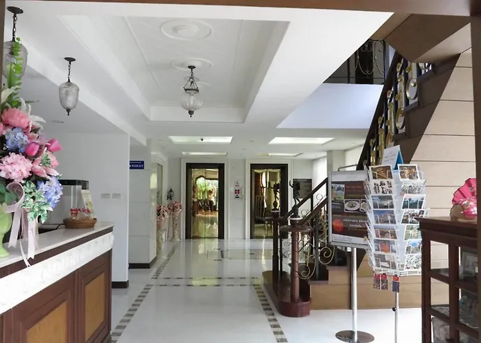 The Grand Sathorn 4* Бангкок