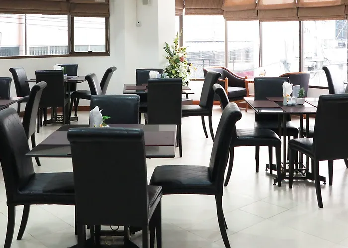 The Grand Sathorn Отель Бангкок