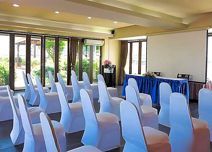The Grand Sathorn Отель Бангкок