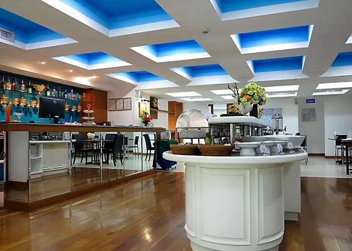The Grand Sathorn Бангкок