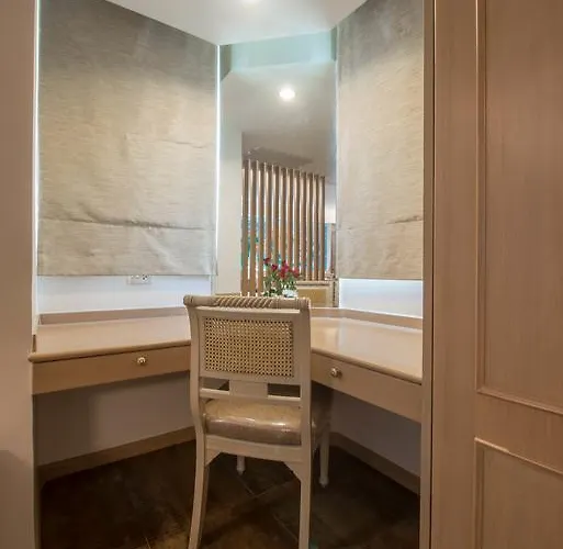 The Grand Sathorn Hotel 4*